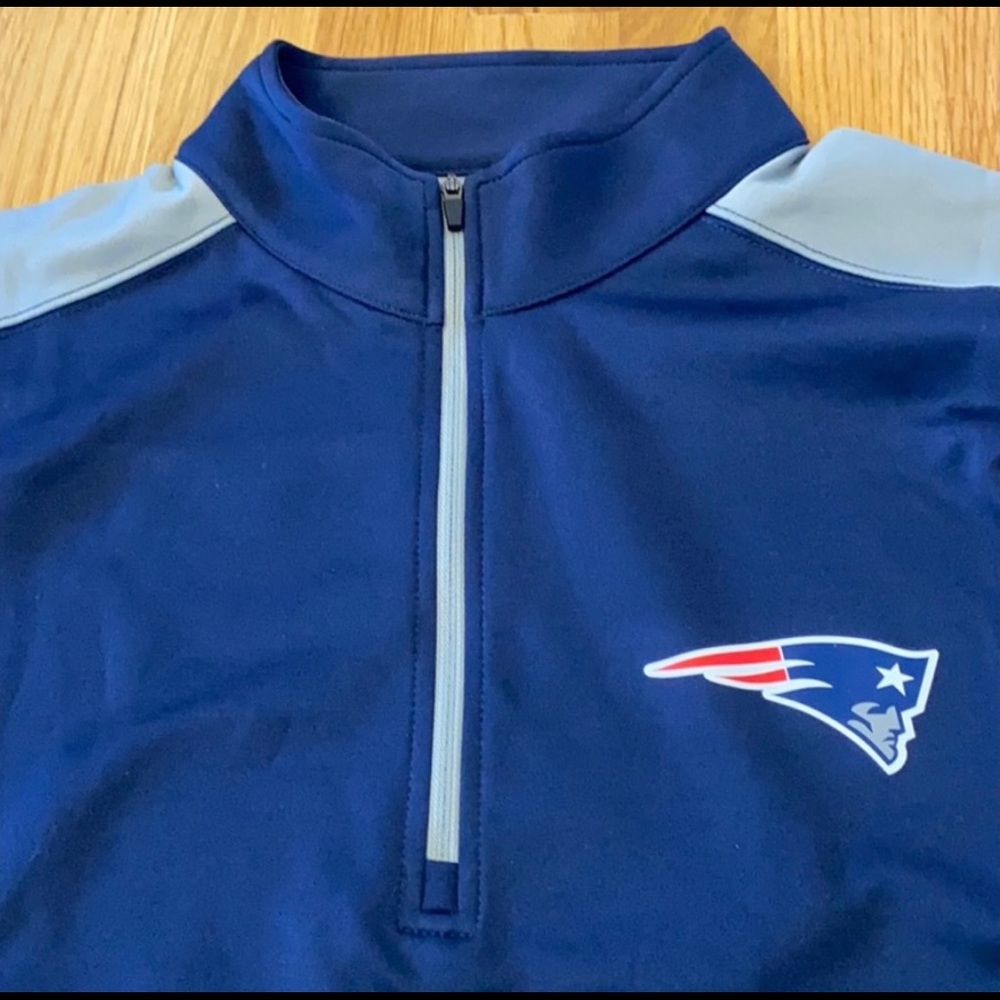 NWT Men’s NFL New England Patriots Quarter Zip, XL
